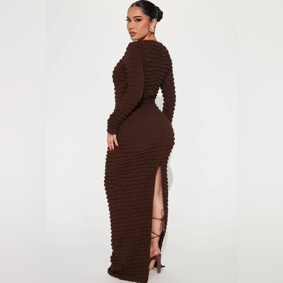 Fashion, nova long textured, brown dress - Picture 2 of 2